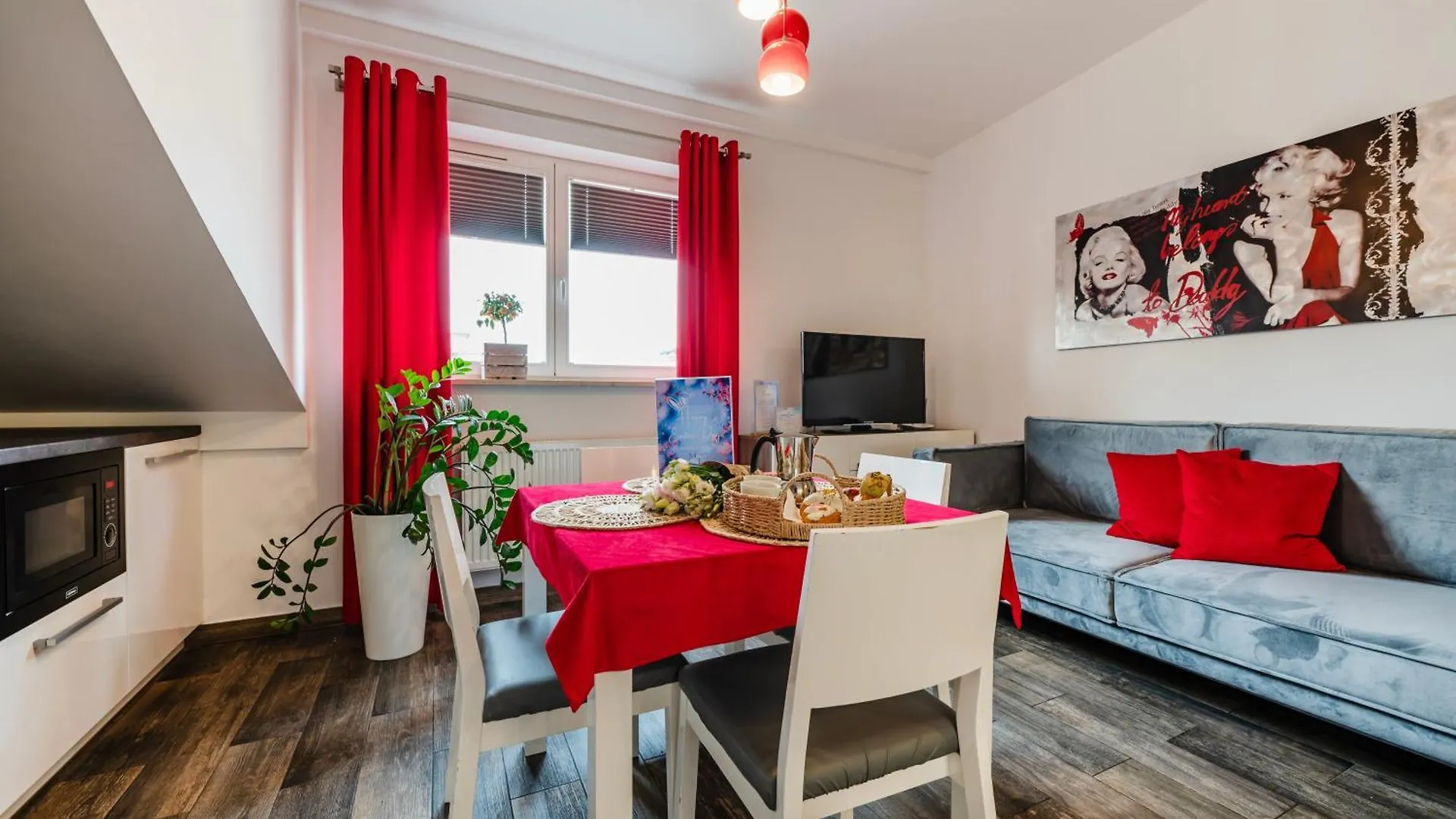Perugia Moxy Cracow Parking Gratis Apartment Krakow