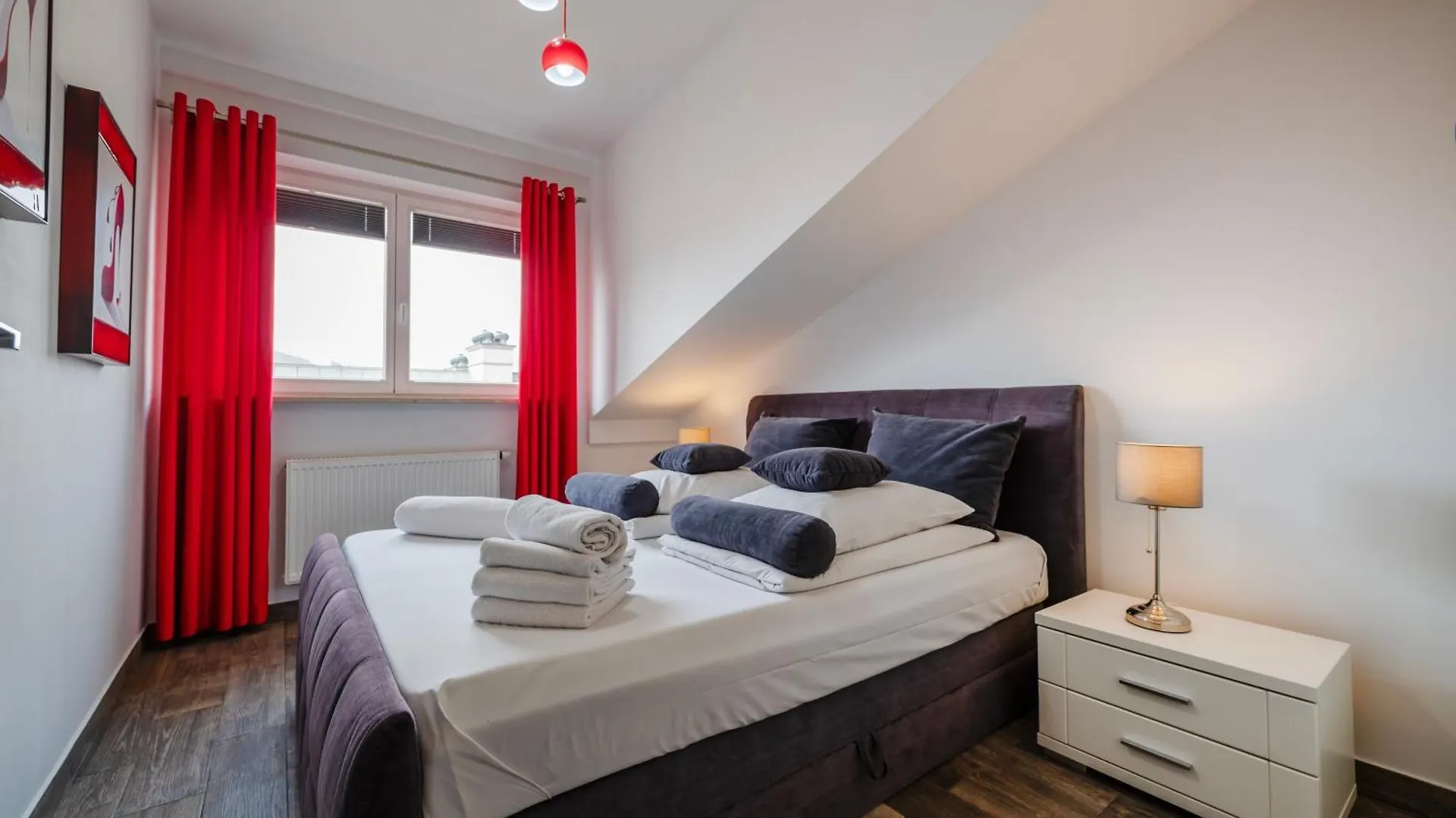 Perugia Moxy Cracow Parking Gratis Apartment Krakow Poland